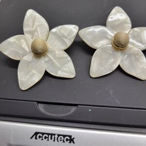 BaubleBar Gold and White Floral Earrings